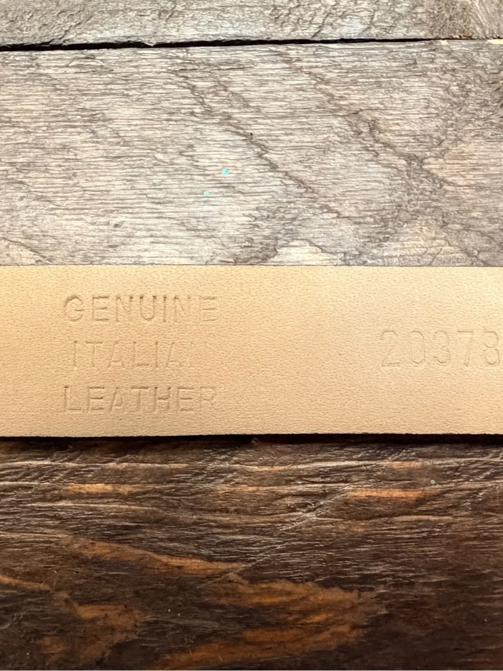 Title:Banana Republic Crocodile Embossed Black Leather Belt Size S EUC Flawless